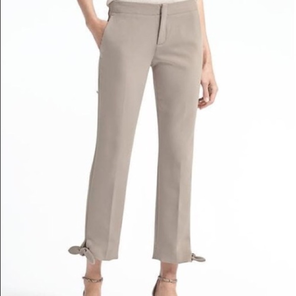Banana Republic Avery Khaki Dress Pants